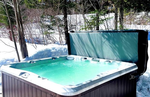 Petite-Riviere-Saint-Francois Chalet De Esquí | La Bellecôte | Détente en nature avec spa