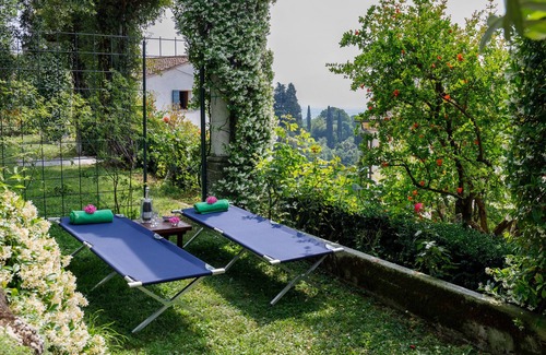 Asolo Apartamento | El apartamento Beretta en villa veneciana en el centro de Asolo piscina