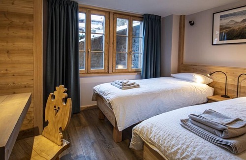 Ayer Hotel | La Bergère