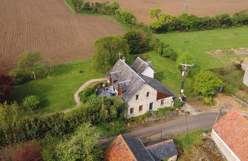Surtainville Casa | La Bergerie: Large house with spacious garden
