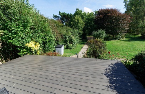 Surtainville Casa | La Bergerie: Large house with spacious garden