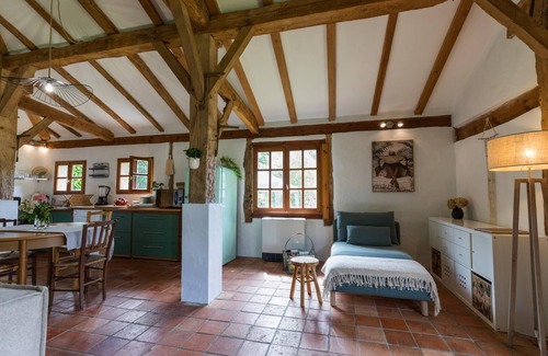 Ousse-Suzan Casa | La Bergerie - OUSSE-SUZAN