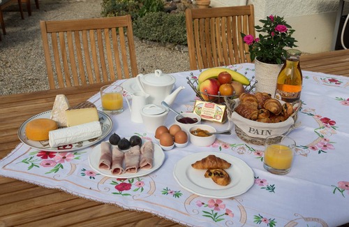 Montmorillon Cama Y Desayuno | Alquiler de vacaciones en Montmorillon Townhouse La Bicyclette Bleu