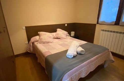 Peguerinos Chalet De Esquí | La Bodega de Peguerinos