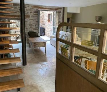 Chaudes-Aigues Casa | La Bohème, Maison de bourg
