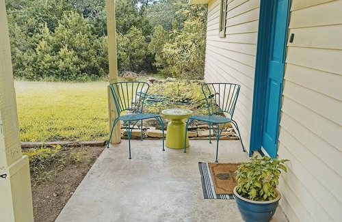 Apache Shores Cabaña | La Bohéme Austin Lake House