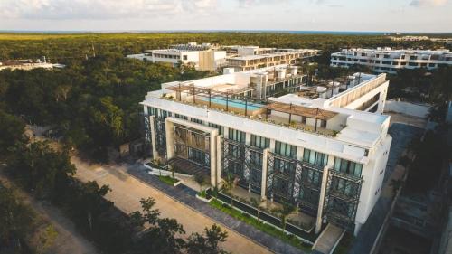 Zama Casa | La Bohme Ultra-luxe Condo