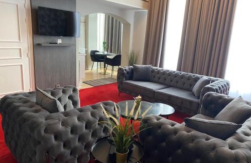 Lower Town Hotel | La Bourse Hotel