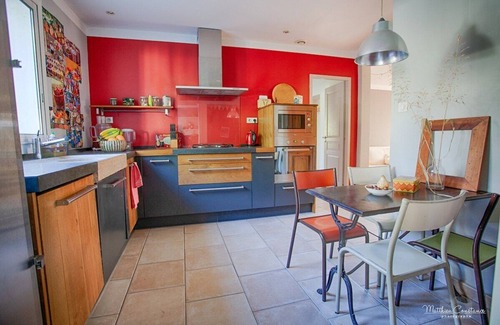 La Ciotat Chalet De Esquí | Acogedora villa, aire acondicionado, piscina, jardín, WIFI. Hasta 12 personas