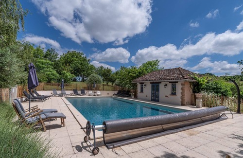 Lisle-sur-Tarn Villa | La Briqueterie - Cinco Habitaciones Villa, Capacidad 10