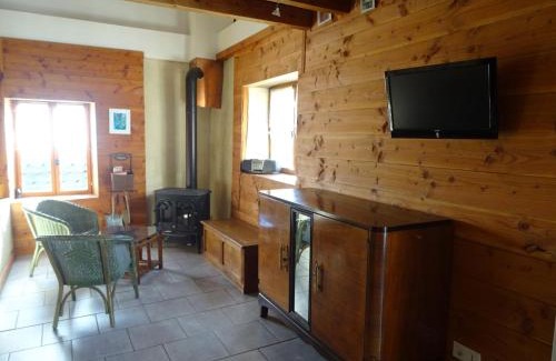 Saint-Andre-dʼApchon Casa | La Bruyère aux Lamas