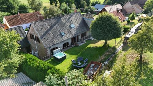 Erckartswiller Casa | La Buissonnière