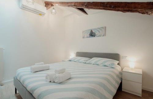 Citta Nuova-Barriera Nuova-San Vito-Citta Vecchia Apartamento | La Bussola Bianca