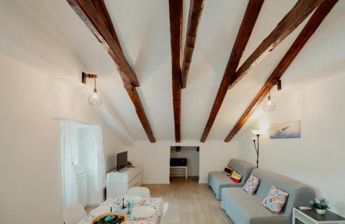 Citta Nuova-Barriera Nuova-San Vito-Citta Vecchia Apartamento | La Bussola Bianca