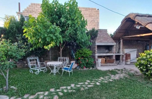 Guaymallen Casa | La cabaña de Mara y Beto