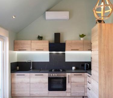 Plantieres Queuleu Apartamento | La Cabane - deux chambres et grande terrasse