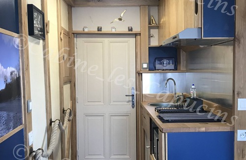 Equemauville Apartamento | La Cabine des Capucins - A marine interlude in the heart of town