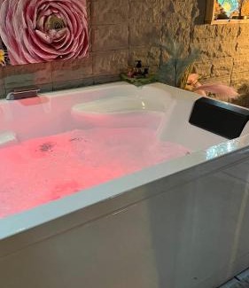 Barjols Chalet De Esquí | LA CACHETTE ROMANTIQUE DU Jardin