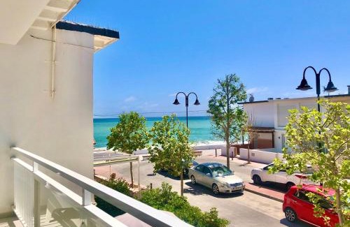 La Cala de Mijas Casa | La Cala Beach Home - beachfront few steps away from sandy beach
