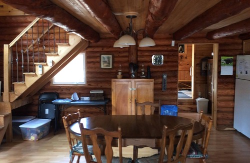 Cormierville Chalet De Esquí | La Camp on the river