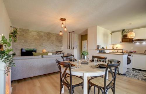 Saint-Sulpice Apartamento | La Campagne Romantique - avec entrée autonome, clim neuve, parking privé & sa piscine ! -