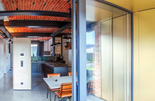 Tournai Apartamento | La Camuche by Hélène Dutrieu