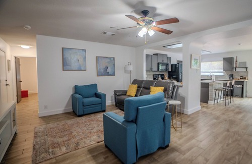 San Antonio Casa | La Cantera/Fiesta Texas/UTSA 3 Bedroom Home
