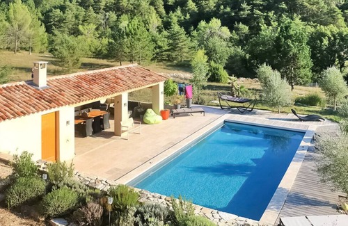 Saint-Martin-de-Castillon Casa | La Caracole :Provencal villa with heated pool, tennis court, nature at your doorstep