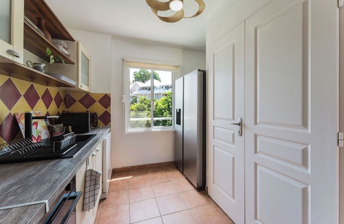 Bas du Fort Casa | La "Caret" 3 bedrooms swimming pool and beach access, rated 4 stars