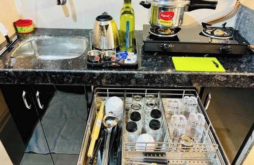 Kandivali East Apartamento | La Carlos Serviced Apartment