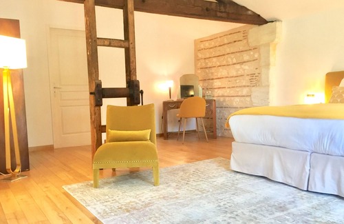 Pineuilh Casa | LA CARRETERIE - Maison de Familles