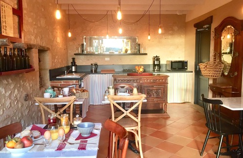 Pineuilh Casa | LA CARRETERIE - Maison de Familles