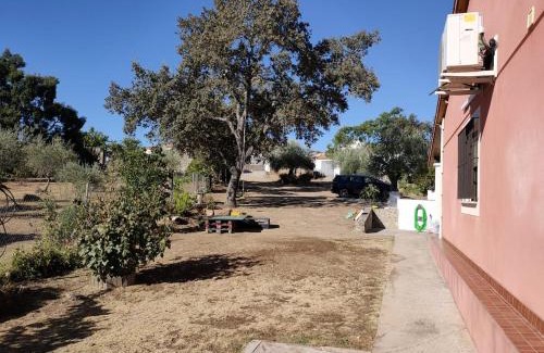 Valdeflores Chalet De Esquí | La casa de los Humeros