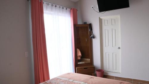 Comitan de Dominguez Apartamento | LA CASA AMARILLA, centrica, barrio local.