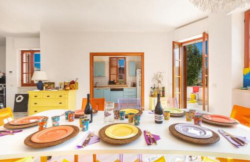 Trani Casa | La Casa Bianca by BarbarHouse