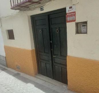 Martos Casa | La Casa Character