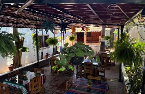 Mazatlan Hotel | La casa de Arnold