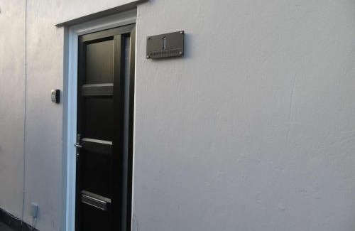 Splott Casa | La Casa de Class - Luxury & Comfort