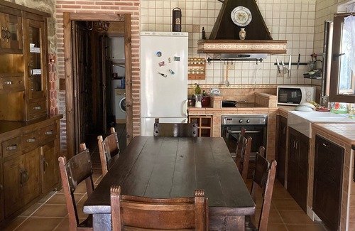 Valle de Mena Casa | La Casa de Fefita(Casa de piedra en un entorno privilegiado a 35 km de Bilbao)