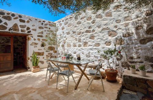 Pajara Casa | La Casa de Petrita