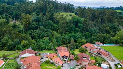Herrera de Ibio Casa | La Casa de Piedra