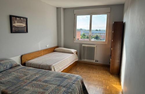 Leon Apartamento | LA CASA DE REYES - WIFI Gratis