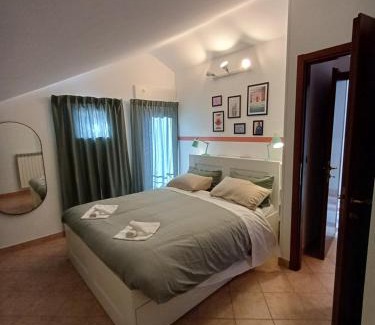 Coppito Apartamento | La Casa degli Aceri Secolari - Affitti Brevi Italia