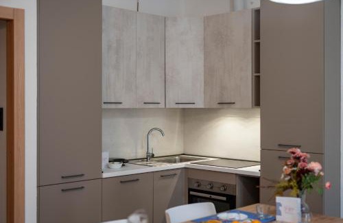 Lovere Apartamento | La Casa dei Carta-new & chic