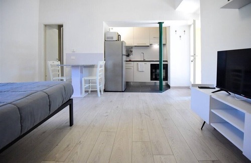 Mercallo Apartamento | La Casa dei Laghi 2 Monate Maggiore Orta. Pet-friendly. Close to Isole Borromee