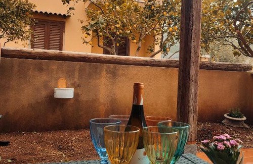 Castelluzzo Casa | La casa dei pesci dipinti