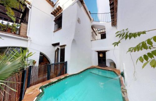 Jimena de la Frontera Casa | La casa del piano - Beautiful 18th century house with courtyard & pool