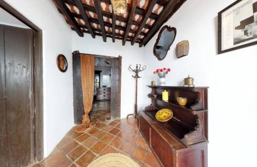 Jimena de la Frontera Casa | La casa del piano - Beautiful 18th century house with courtyard & pool