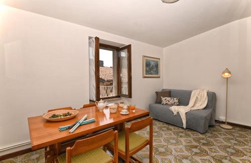 Bogliaco Apartamento | La Casa del Vento - Appartamento Montagna - Theater Home