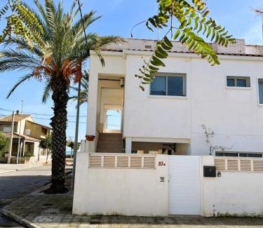 Playa de Almarda Apartamento | La casa del viajero junto al mar